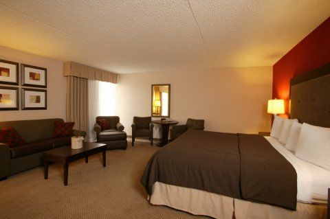 Holiday Inn Olathe Medical Center Экстерьер фото